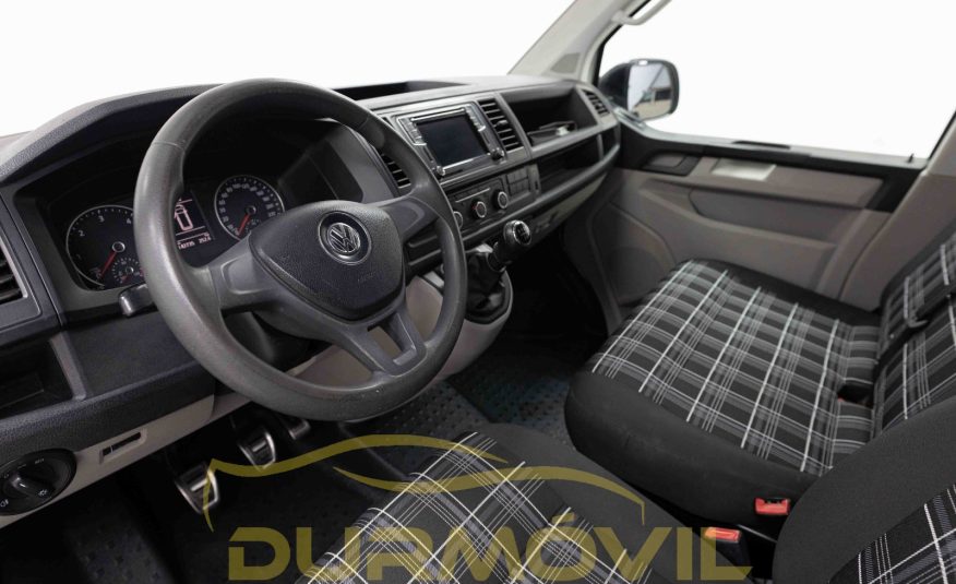VOLKSWAGEN Transporter Kombi Largo TN 2.0 TDI SCR BMT 102CV ocasion