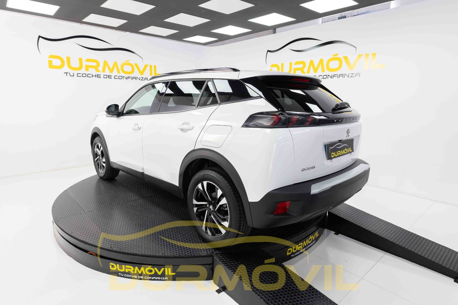 PEUGEOT 2008 Allure BlueHDI 100 SS BVM6 Ocasión