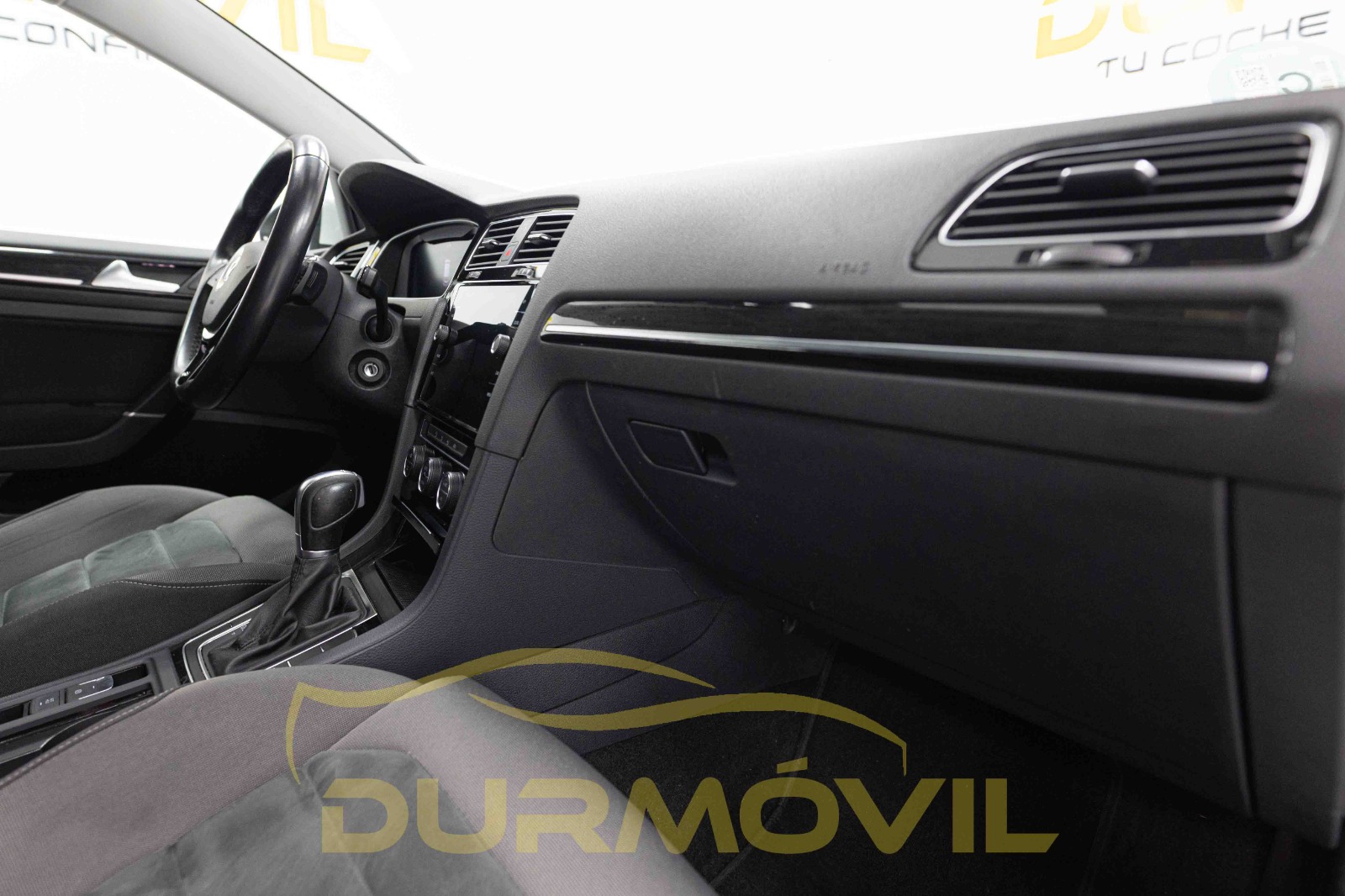 VOLKSWAGEN Golf Sport RLine 2.0 TDI 110kW 150CV DSG Ocasión