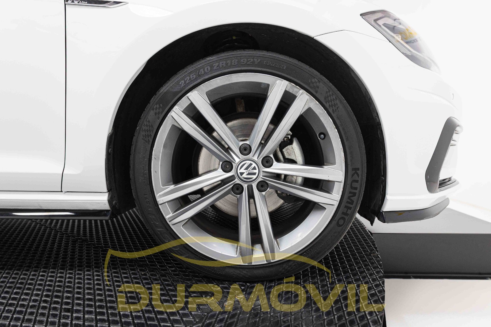 VOLKSWAGEN Golf Sport RLine 2.0 TDI 110kW 150CV DSG Ocasión