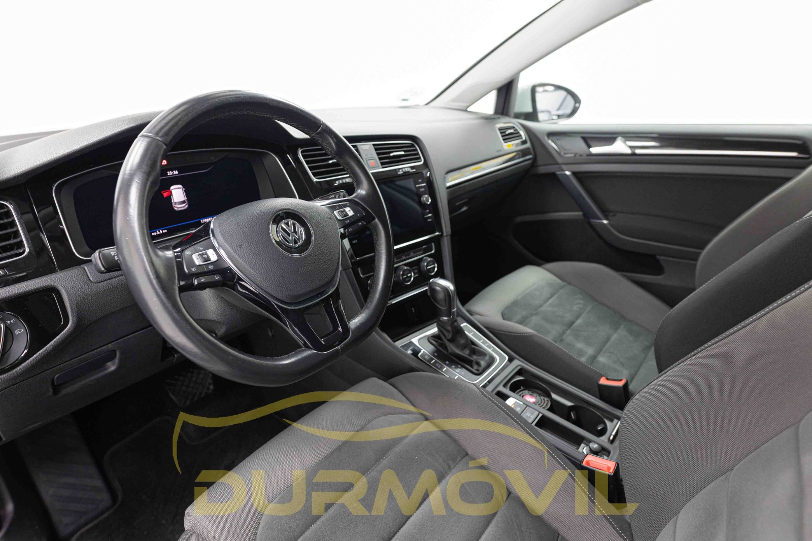 VOLKSWAGEN Golf Sport RLine 2.0 TDI 110kW 150CV DSG Ocasión