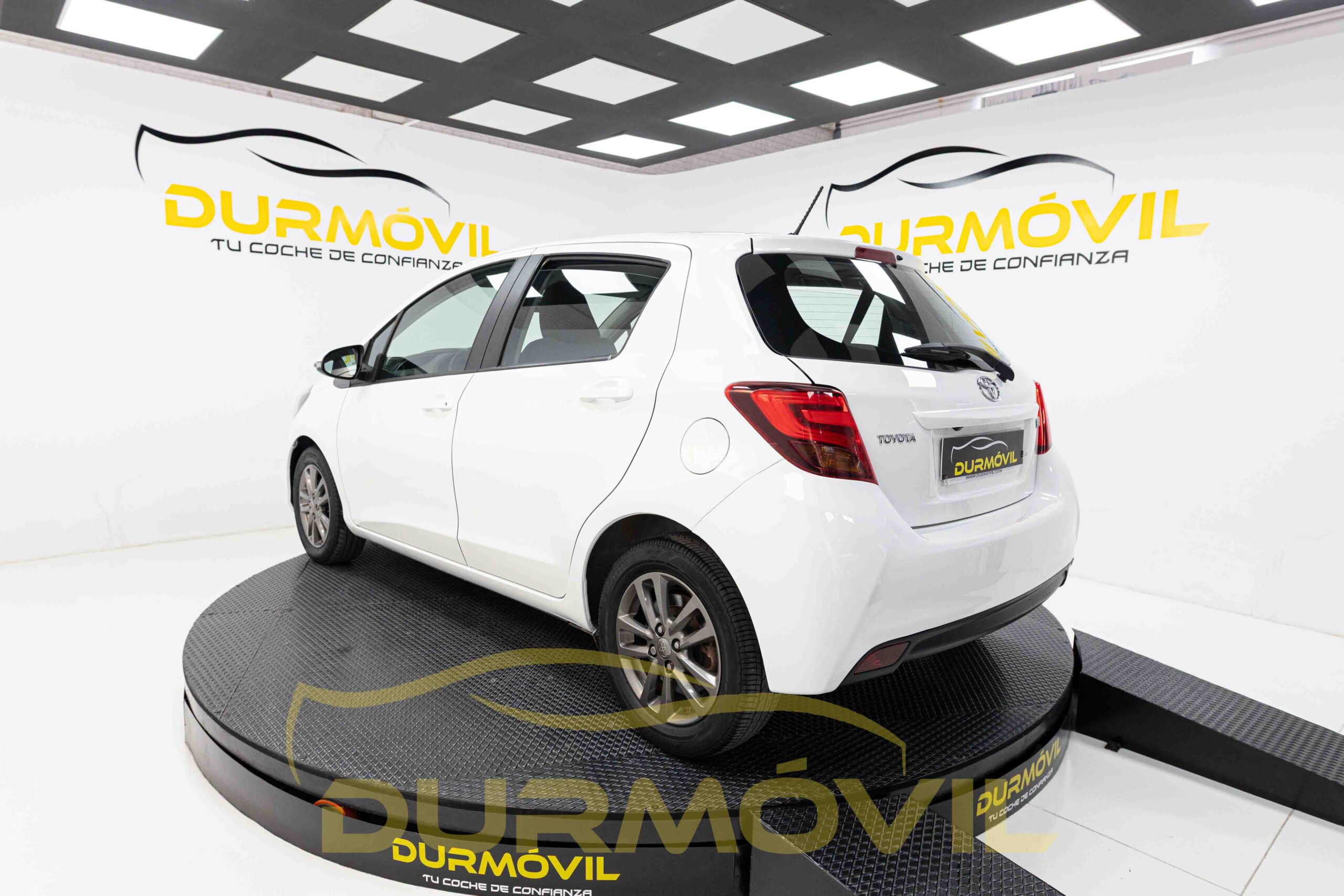 TOYOTA Yaris 90D ACTIVE Ocasión