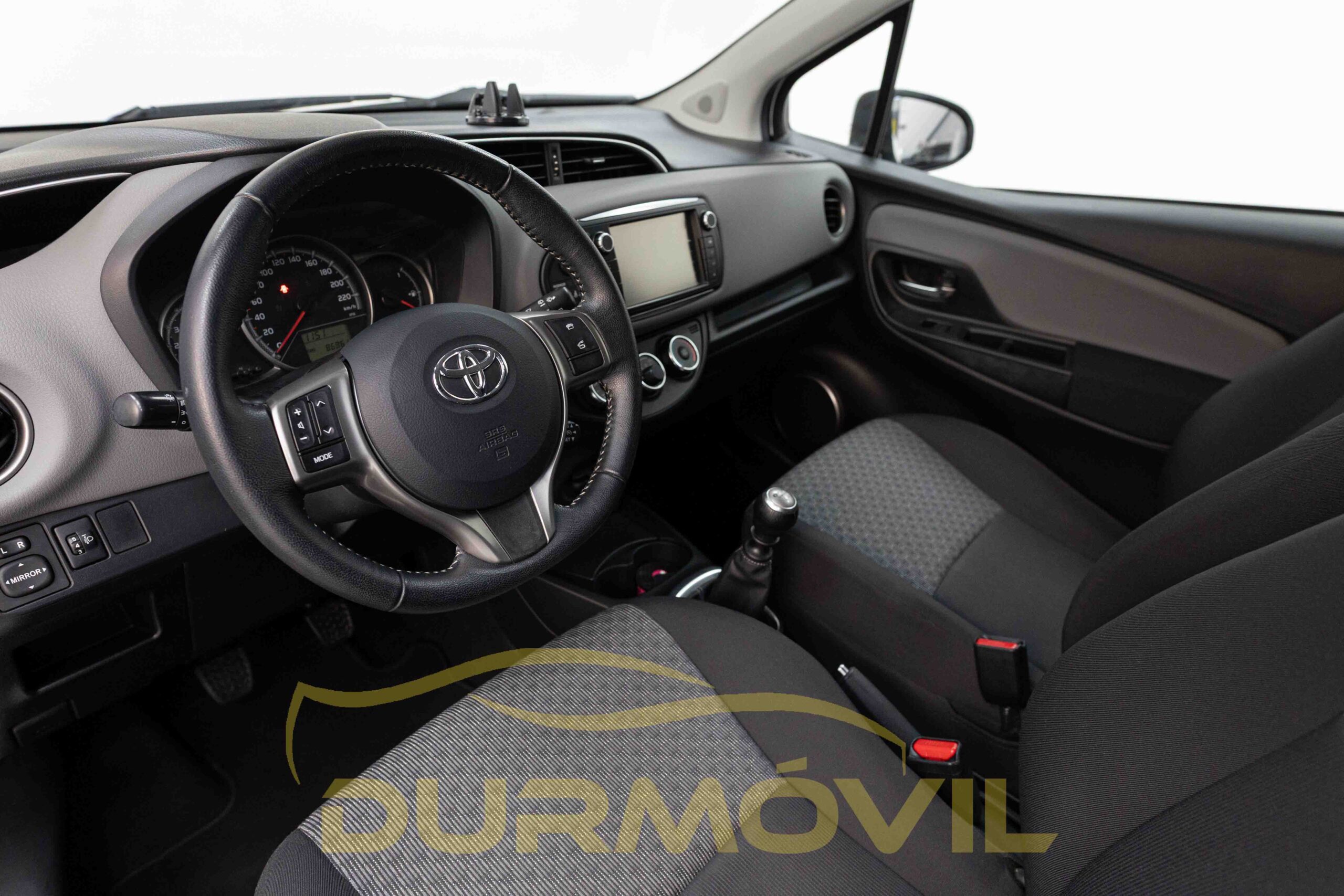 TOYOTA Yaris 90D ACTIVE Ocasión